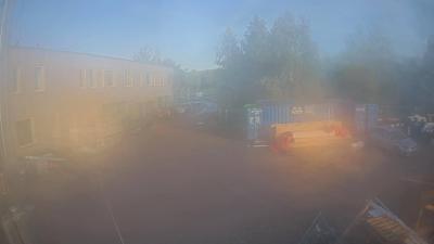09:00