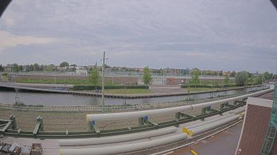 15:30